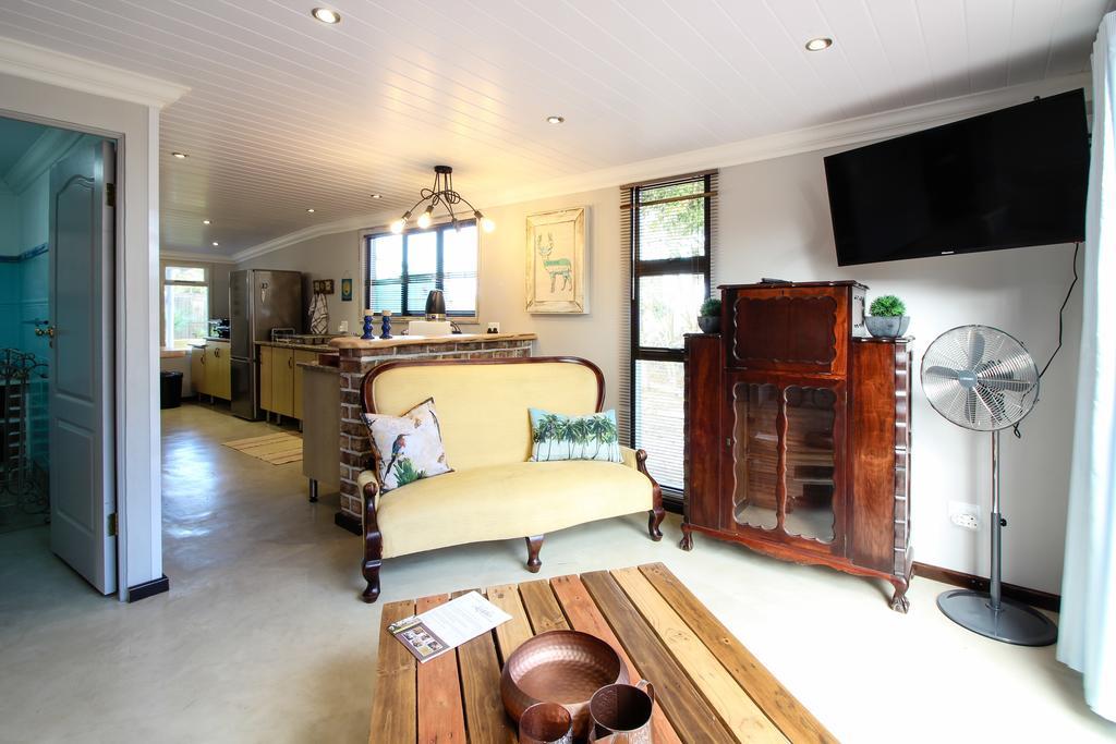 Lentelus Guesthouse George Extérieur photo