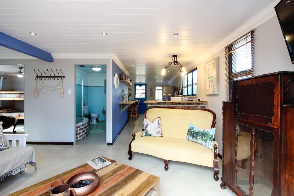 Lentelus Guesthouse George Extérieur photo