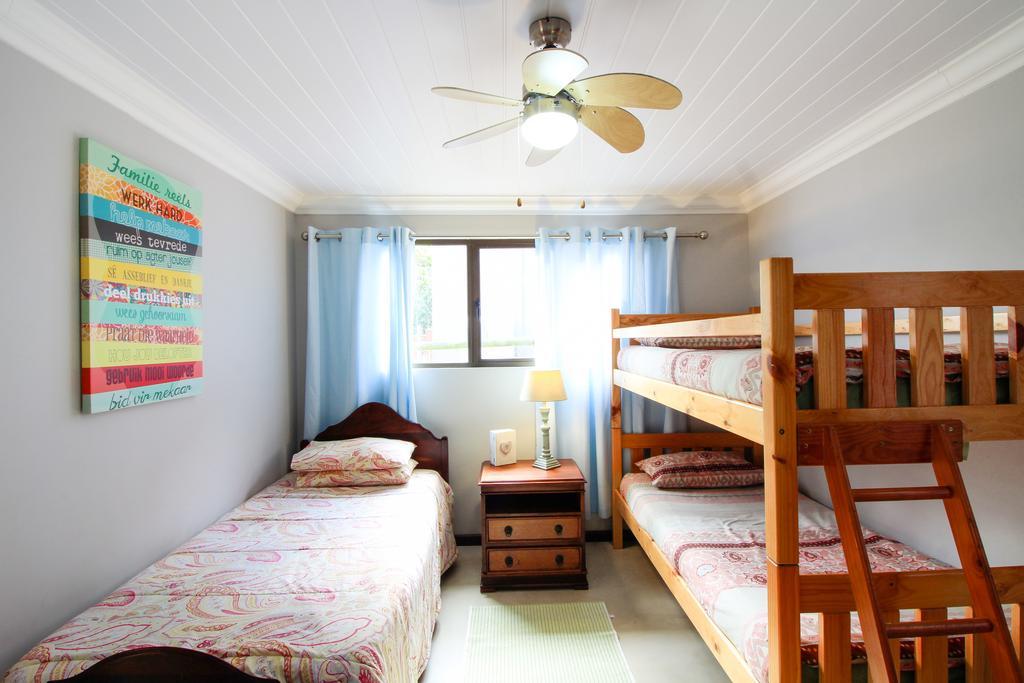 Lentelus Guesthouse George Extérieur photo